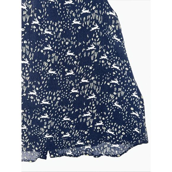 LC Lauren Conrad Womens Medium Disney Wonderland White Rabbit Sleeveless Blouse - Picture 10 of 11